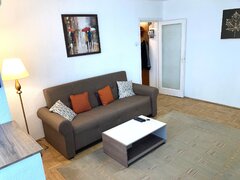 Piata Amzei - Calea Victoriei - 5 min. pana la Metrou Piata Romana